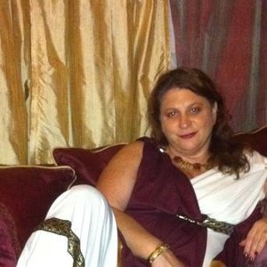 Meet your Posher, Diana